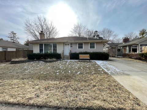 A home in Des Plaines