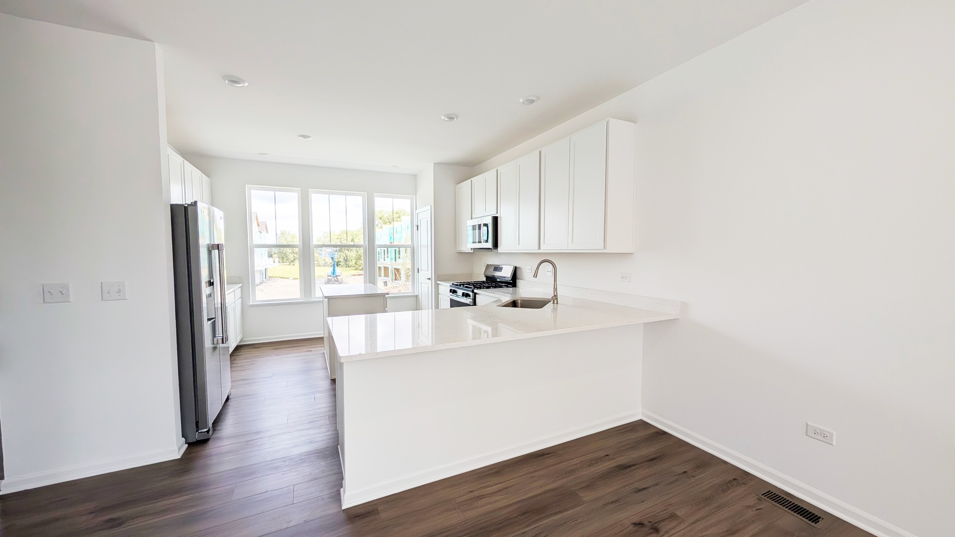 525 Red Oak Circle