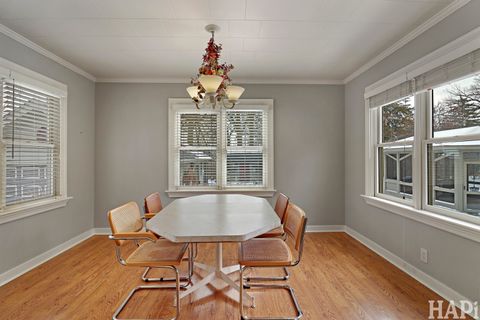 Tiny photo for 27 Oak Lane Drive, Lake Villa, IL 60046 (MLS # 12597040)