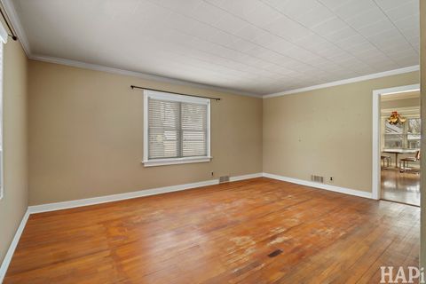 Tiny photo for 27 Oak Lane Drive, Lake Villa, IL 60046 (MLS # 12597040)