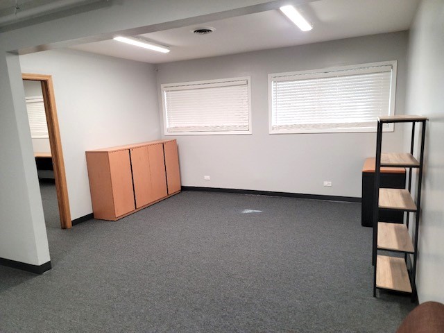 53 E Saint Charles Road