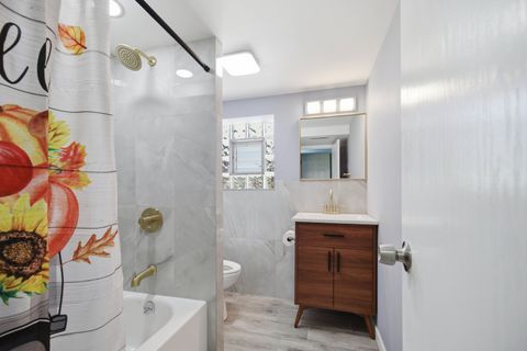 Tiny photo for 191 Montclare Lane, Wood Dale, IL 60191 (MLS # 12687719)
