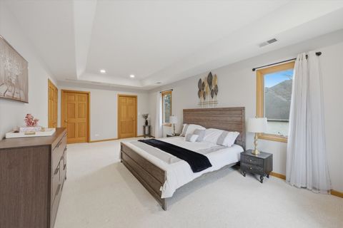 Tiny photo for 15W641 81st Street, Burr Ridge, IL 60527 (MLS # 12589285)