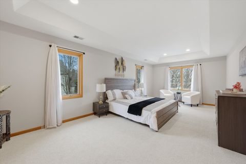 Tiny photo for 15W641 81st Street, Burr Ridge, IL 60527 (MLS # 12589285)