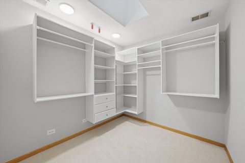 Tiny photo for 15W641 81st Street, Burr Ridge, IL 60527 (MLS # 12589285)