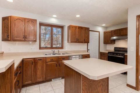 Tiny photo for 26 Brunton Court, Bloomington, IL 61704 (MLS # 12518509)