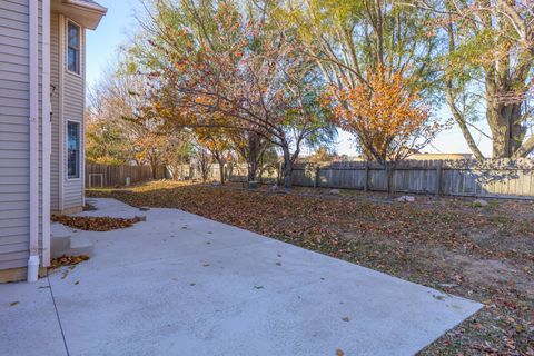 Tiny photo for 26 Brunton Court, Bloomington, IL 61704 (MLS # 12518509)