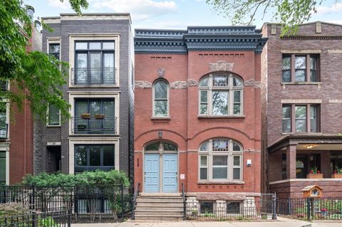 825 N Winchester Avenue 1R Chicago IL 60622