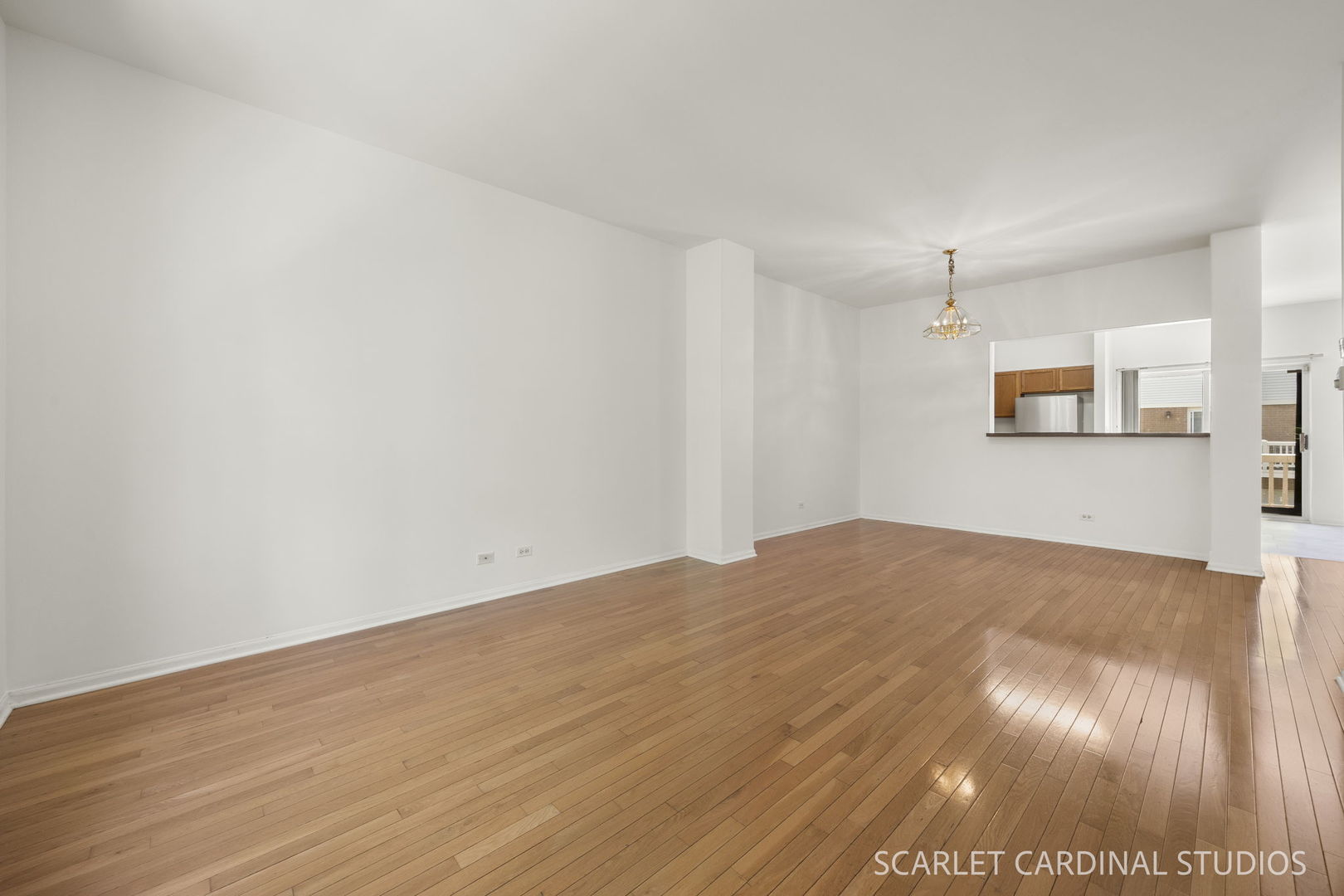 2125 W Concord Lane