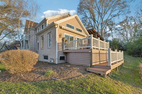 Tiny photo for 27625 W Kazimour Drive, Lake Barrington, IL 60010 (MLS # 12514071)