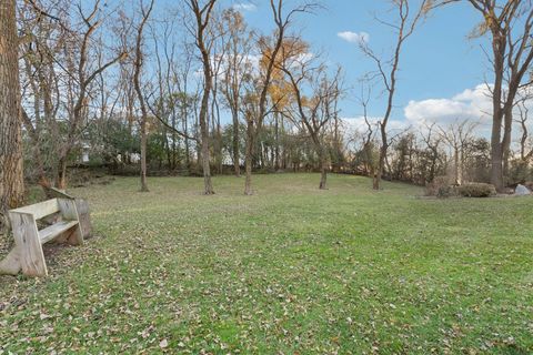 Tiny photo for 27625 W Kazimour Drive, Lake Barrington, IL 60010 (MLS # 12514071)