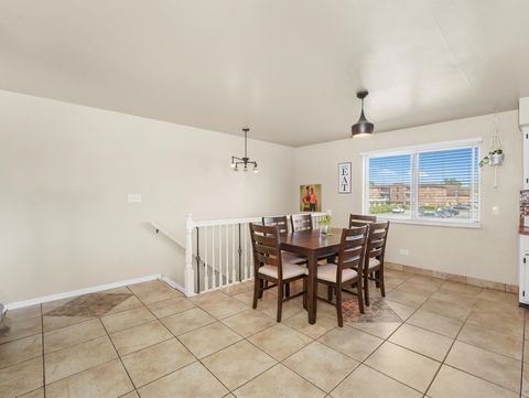 Tiny photo for 14541 S MARQUETTE Avenue, Burnham, IL 60633 (MLS # 12621937)