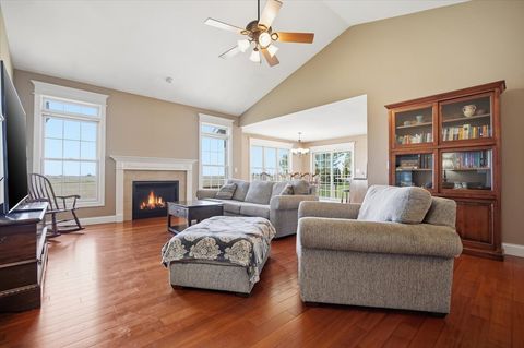 Tiny photo for 10372 Lyonheart Lane, Bloomington, IL 61705 (MLS # 12624275)