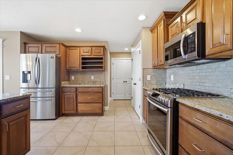 Tiny photo for 10372 Lyonheart Lane, Bloomington, IL 61705 (MLS # 12624275)