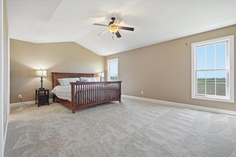Tiny photo for 10372 Lyonheart Lane, Bloomington, IL 61705 (MLS # 12624275)