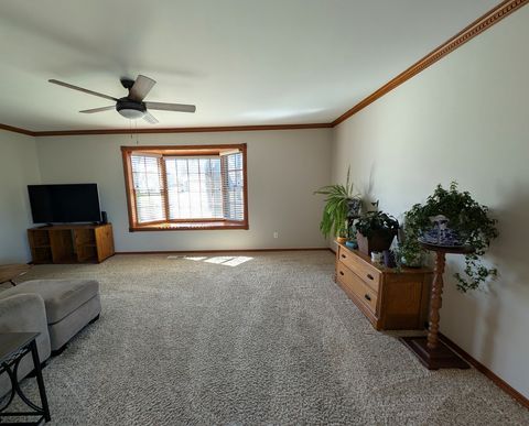 Tiny photo for 27 Winrock Road, Montgomery, IL 60538 (MLS # 12587239)