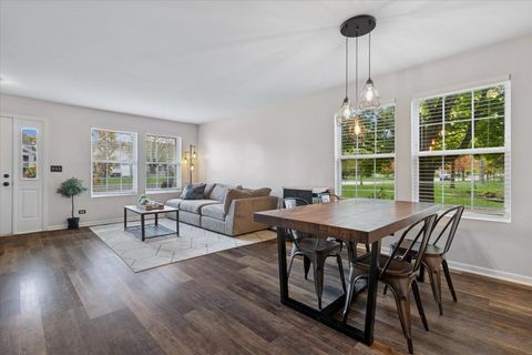 Tiny photo for 60 Wingate Drive #60, Oswego, IL 60543 (MLS # 12524654)