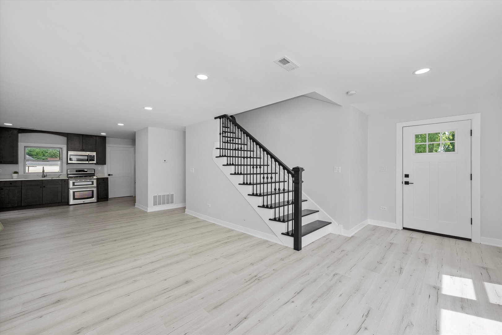 309 SE Circle Drive
