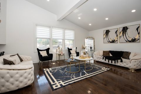 Tiny photo for 9909 N Huber Lane, Niles, IL 60714 (MLS # 12479810)