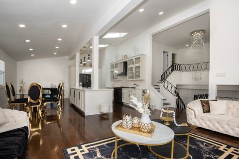 Tiny photo for 9909 N Huber Lane, Niles, IL 60714 (MLS # 12479810)