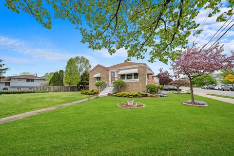 A home in Northlake