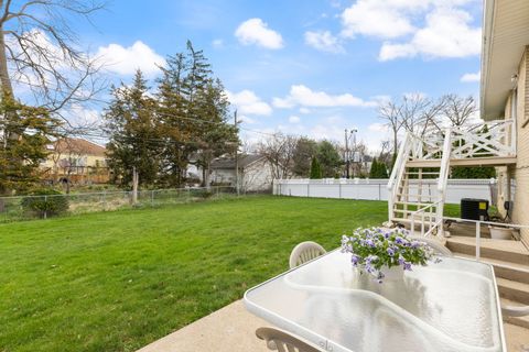 Tiny photo for 515 N Walnut Street, Itasca, IL 60143 (MLS # 12615508)