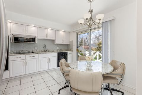 Tiny photo for 515 N Walnut Street, Itasca, IL 60143 (MLS # 12615508)