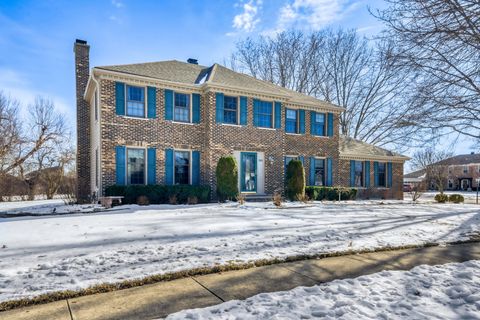 Photo of 3881 Bordeaux Drive, Hoffman Estates, IL 60192 (MLS # 12567320)