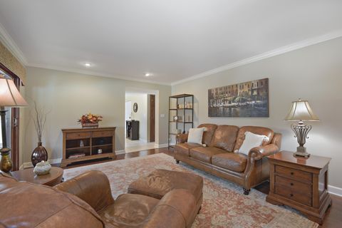 Tiny photo for 3881 Bordeaux Drive, Hoffman Estates, IL 60192 (MLS # 12567320)