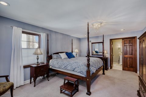 Tiny photo for 3881 Bordeaux Drive, Hoffman Estates, IL 60192 (MLS # 12567320)