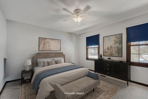 Tiny photo for 3881 Bordeaux Drive, Hoffman Estates, IL 60192 (MLS # 12567320)