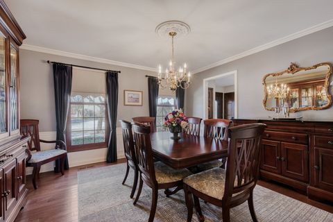 Tiny photo for 3881 Bordeaux Drive, Hoffman Estates, IL 60192 (MLS # 12567320)