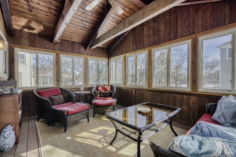 Tiny photo for 3881 Bordeaux Drive, Hoffman Estates, IL 60192 (MLS # 12567320)