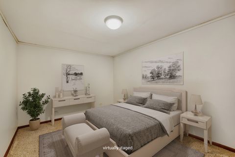 Tiny photo for 3881 Bordeaux Drive, Hoffman Estates, IL 60192 (MLS # 12567320)