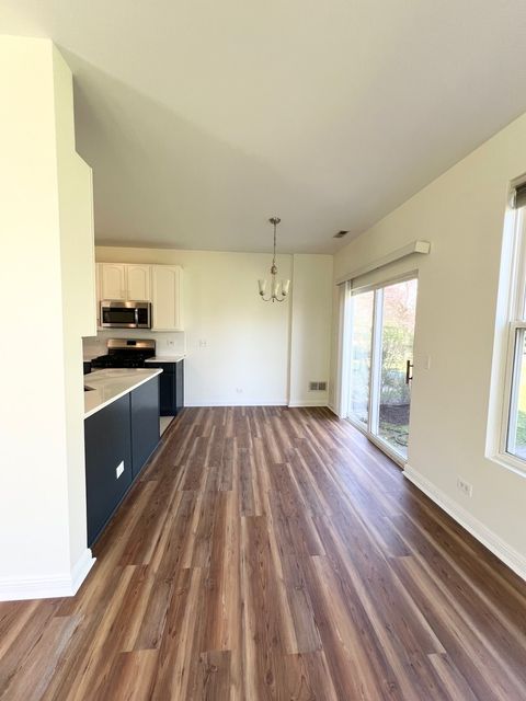 Tiny photo for 601 Blackstone Court, Aurora, IL 60504 (MLS # 12629501)