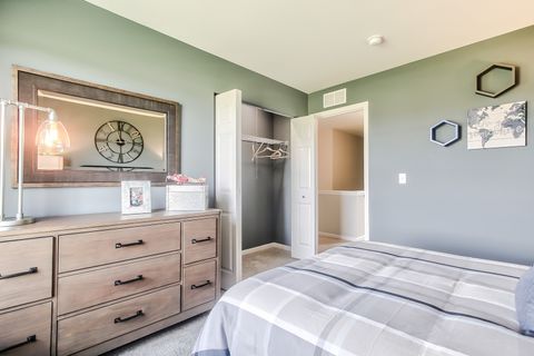 Tiny photo for 917 Fair Meadow Street, North Aurora, IL 60542 (MLS # 12506630)