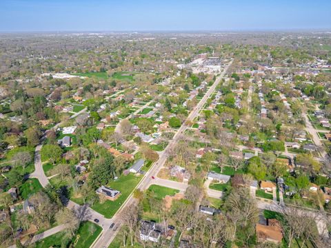 Tiny photo for 1620 Arden Avenue, Rockford, IL 61107 (MLS # 12631929)