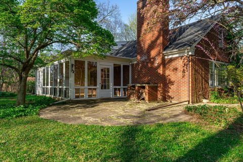 Tiny photo for 1620 Arden Avenue, Rockford, IL 61107 (MLS # 12631929)