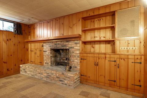 Tiny photo for 1620 Arden Avenue, Rockford, IL 61107 (MLS # 12631929)