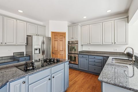 Tiny photo for 641 Mason Lane, Lake In The Hills, IL 60156 (MLS # 12591725)