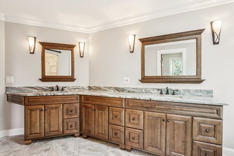 Tiny photo for 641 Mason Lane, Lake In The Hills, IL 60156 (MLS # 12591725)