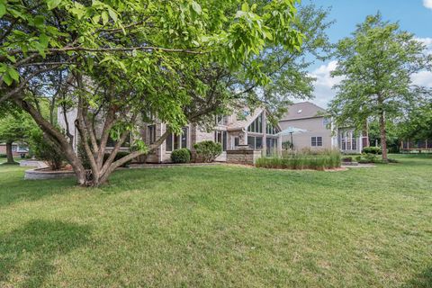 Tiny photo for 641 Mason Lane, Lake In The Hills, IL 60156 (MLS # 12591725)