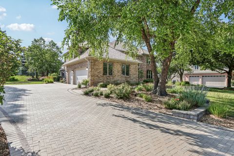 Tiny photo for 641 Mason Lane, Lake In The Hills, IL 60156 (MLS # 12591725)