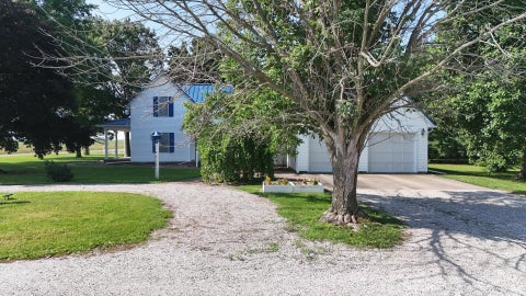 Tiny photo for 530 N County Road 2560 Road, Newman, IL 61942 (MLS # 12695683)