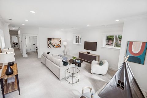 Tiny photo for 2233 W Fletcher Street, Chicago, IL 60618 (MLS # 12492272)