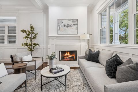 Tiny photo for 2233 W Fletcher Street, Chicago, IL 60618 (MLS # 12492272)