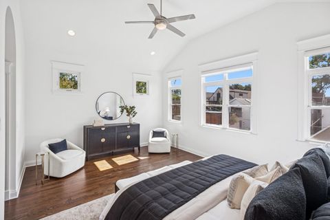 Tiny photo for 2233 W Fletcher Street, Chicago, IL 60618 (MLS # 12492272)
