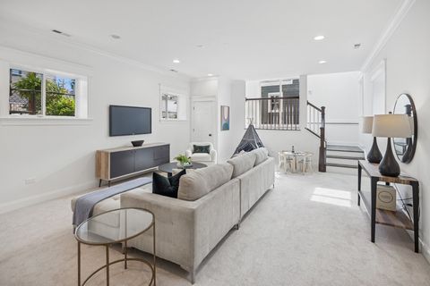 Tiny photo for 2233 W Fletcher Street, Chicago, IL 60618 (MLS # 12492272)