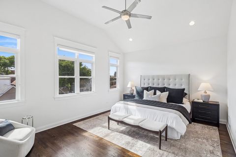 Tiny photo for 2233 W Fletcher Street, Chicago, IL 60618 (MLS # 12492272)