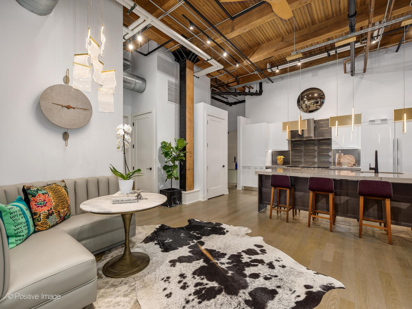 676 N Kingsbury Street 104